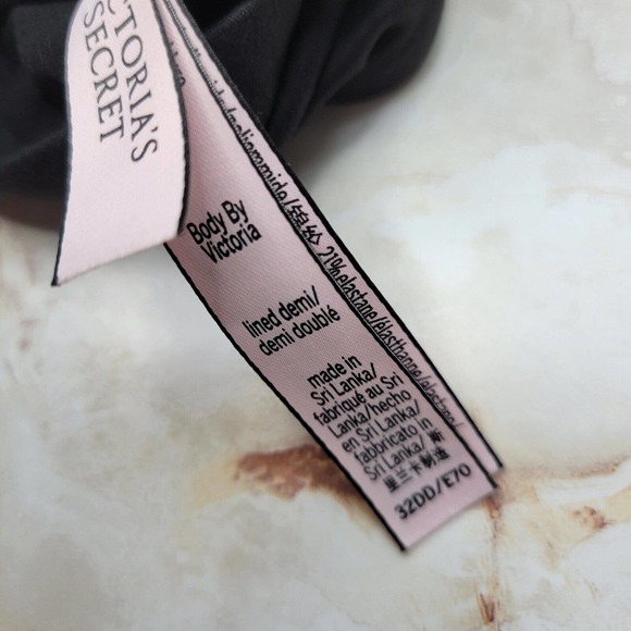 Victoria's Secret Lined Demi Bra 32DD Underwire Racerback Front Closure - Picture 4 of 4